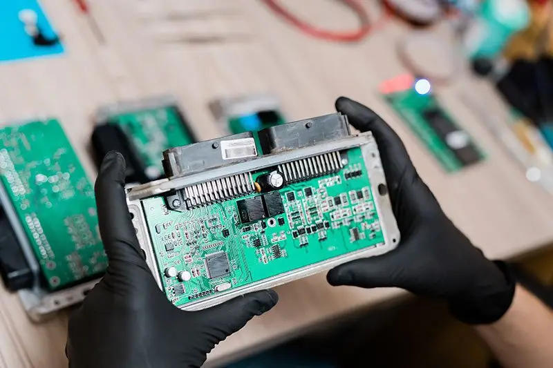 car electronic control module e car menlyn.jpg